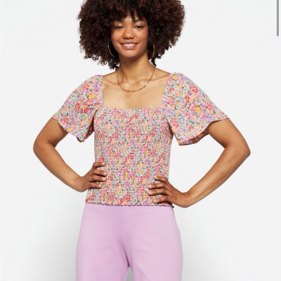 Smocked Blouse - Picture 6 of 7